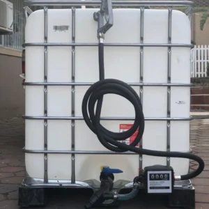 1000l gravity-fed Diesel bowser xe2x80x94 product photo