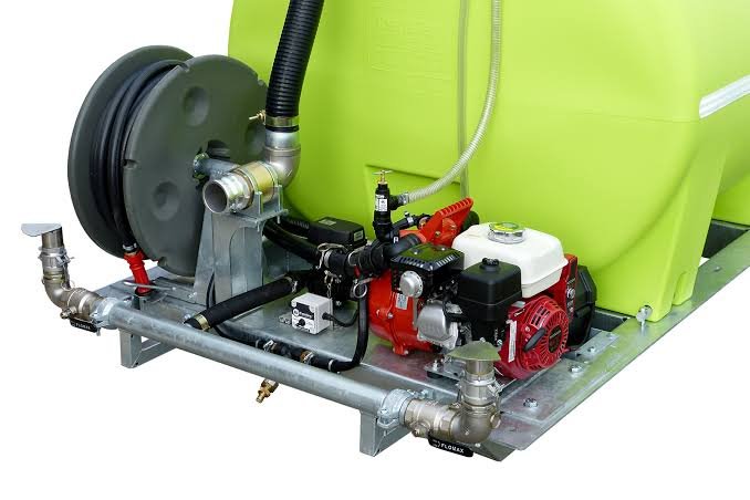 3,000L Fire Fighting Water Bowser (Fire Pump & Reel)
