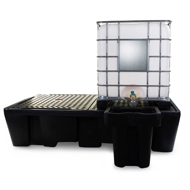 Dispenser for IBC Spill Containment Pallet xe2x80x94 view 3