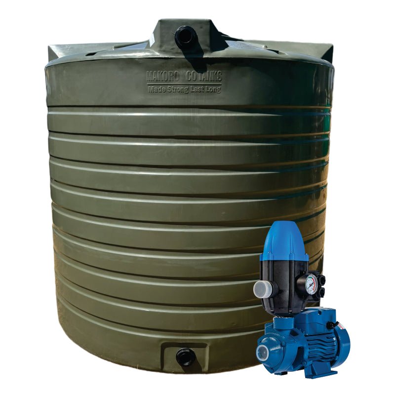 15 000l Water tank and 0.37kw Peripheral Water Pump & Controller — product photo