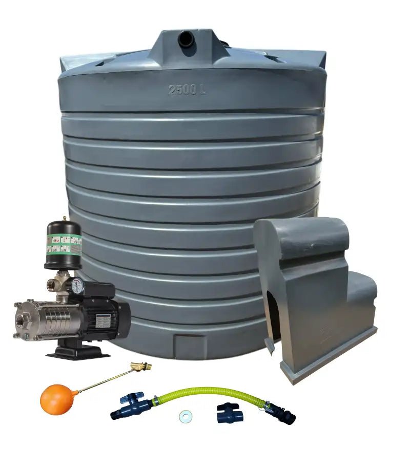 Water tank Combo Executive: 10 000l Water tank and 0.75kw Intelli VSD Booster pump xe2x80x94 product photo