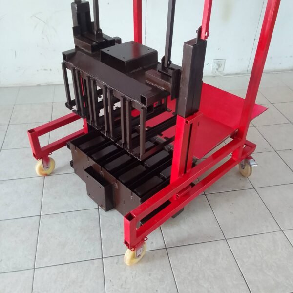 Manual Egg-layer Brick Making Machine xe2x80x94 view 2
