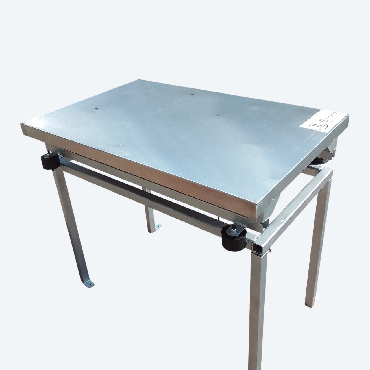 Stainless Steel Vibrating Table xe2x80x94 product photo